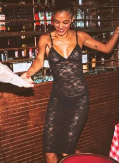 Fleur Du Mal Le Stretch Lace Slip Dress -Fleur du Mal Shop 006 GA 240502 0138 web