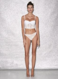 Fleur Du Mal Bouquet Lace Bustier Top 12 Fleur Du Mal Bouquet Lace Bustier Top -Fleur du Mal Shop FDM 010623 1 02894full 951abdff fe37 411b 9b86 fc951898e799