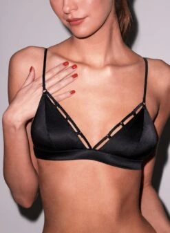 Fleur Du Mal Échelle Luxe Triangle Bra 12 Fleur Du Mal Échelle Luxe Triangle Bra -Fleur du Mal Shop FDM 041125 6238 full