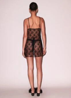 Fleur Du Mal Untie Me Thong 15 Fleur Du Mal Untie Me Thong -Fleur du Mal Shop FDM 112124 107837 full